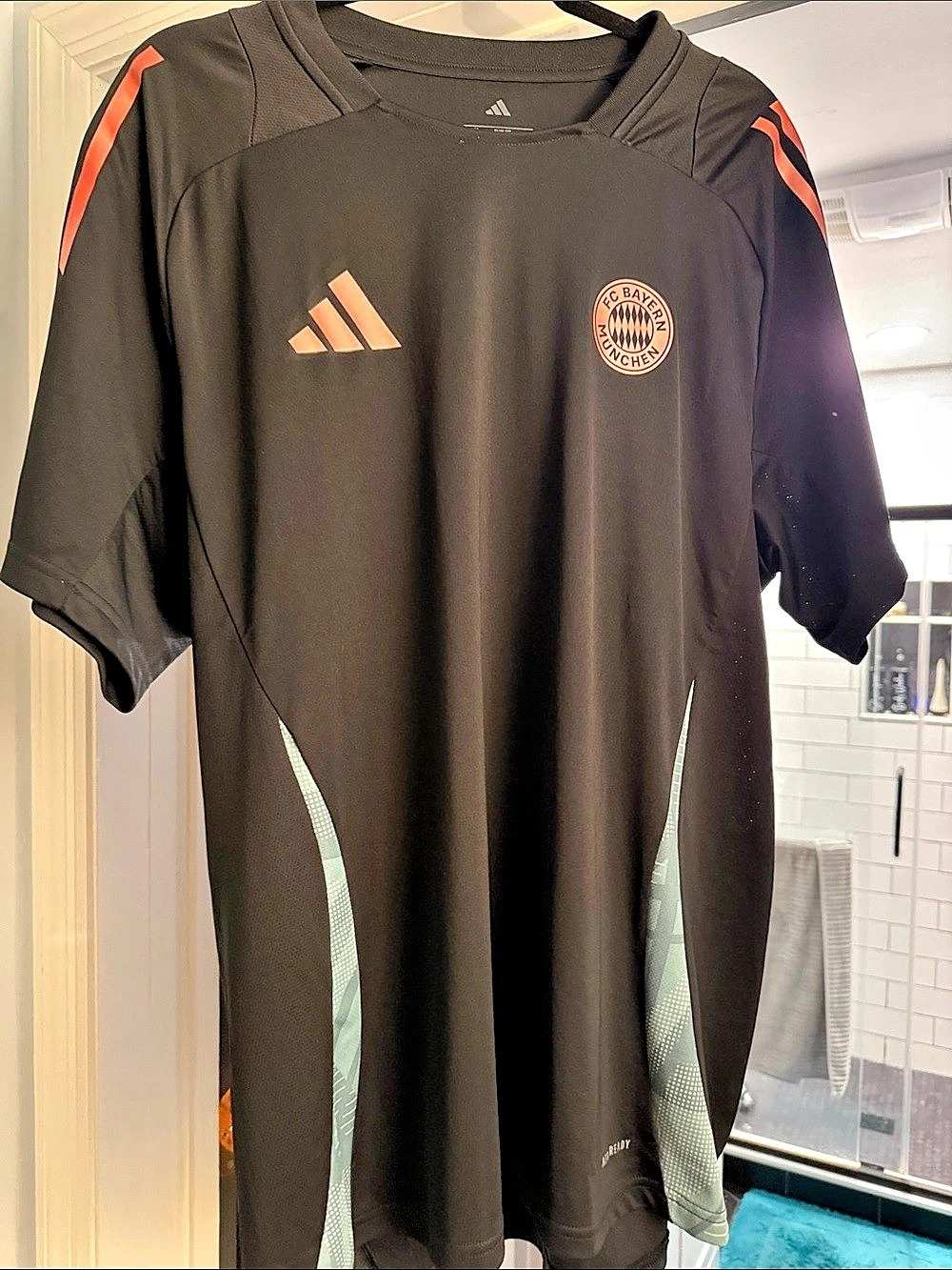 adidas Aeroready Bayern München football jersey Black, Blue & Orange